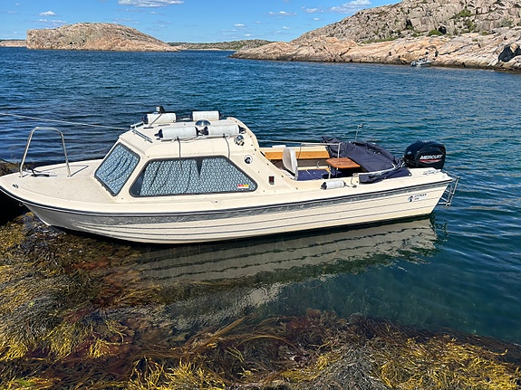 Uttern 550HT - Mercury 40 hk 2022 3 of 7
