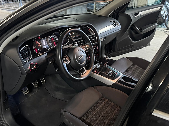 Audi A4 4 of 5