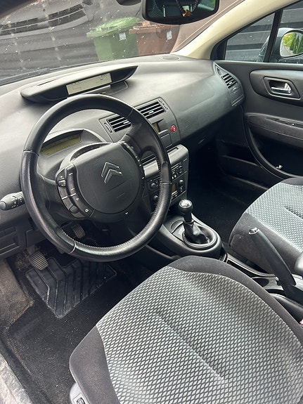 Citroen C4 8 of 8
