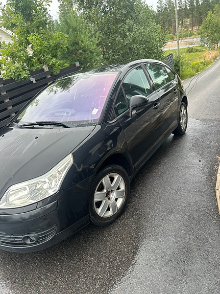 Citroen C4 3 of 8