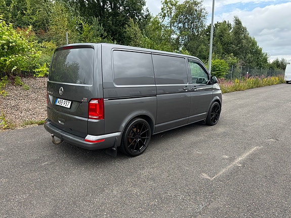 Volkswagen Transporter 4 of 5