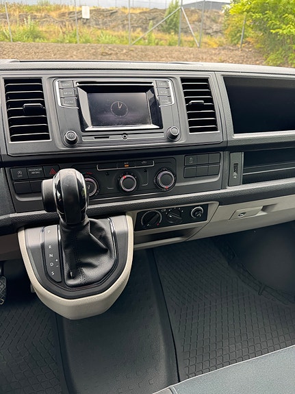 Volkswagen Transporter 7 of 7