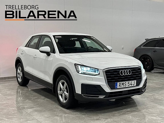 Audi Q2 2 of 5