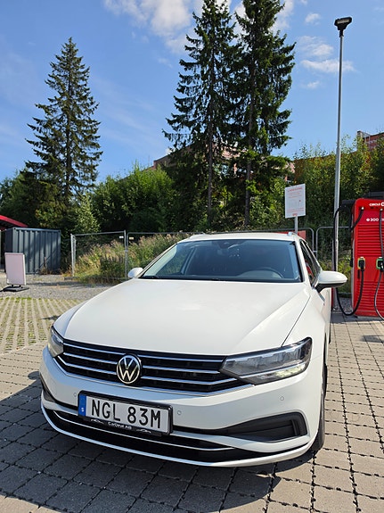 Volkswagen Passat 14 of 14