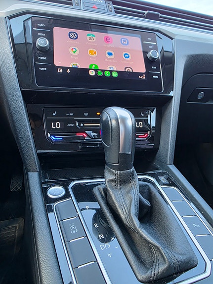 Volkswagen Passat 7 of 14