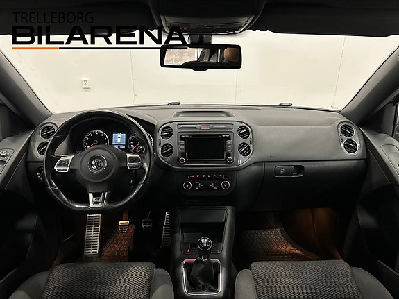 Volkswagen Tiguan 14 of 20