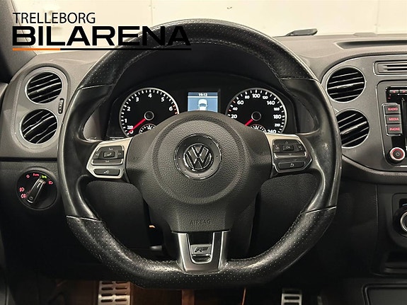 Volkswagen Tiguan 15 of 20