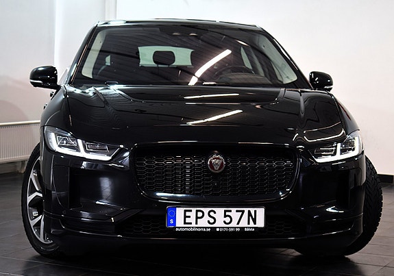 Jaguar I-PACE 2 of 5