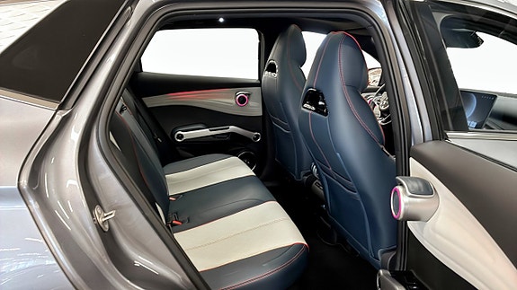 BYD Atto 3 5 of 5