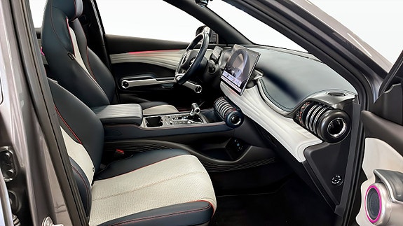 BYD Atto 3 3 of 5