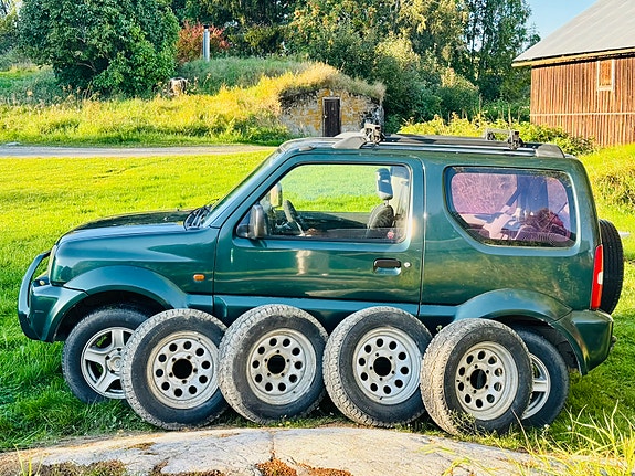 Suzuki Jimny 7 of 7