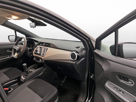 Nissan Micra 22 of 26