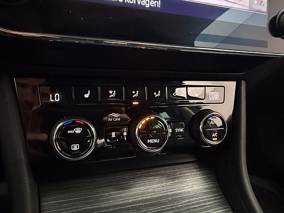 Skoda Superb 27 of 30