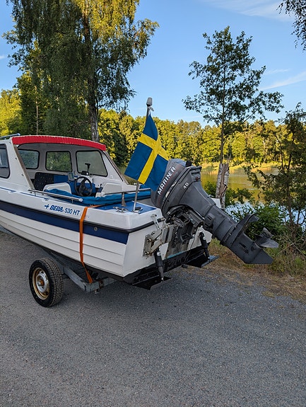 Bella 530 HT – Mariner 40 hk -86 – 30-trailer – ekolod 3 of 7