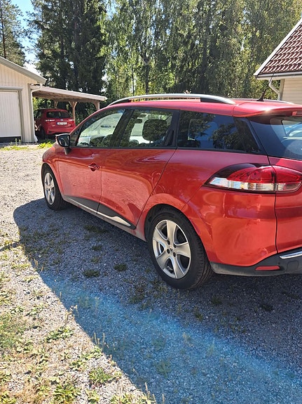 Renault Clio 2 of 5