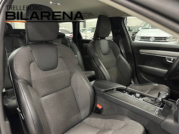 Volvo V90 14 of 27