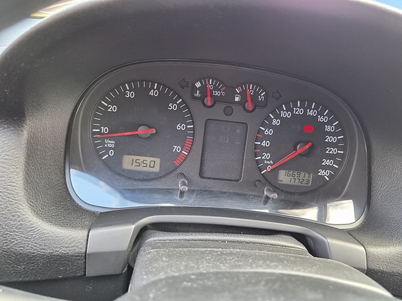 Volkswagen Golf IV 7 of 7