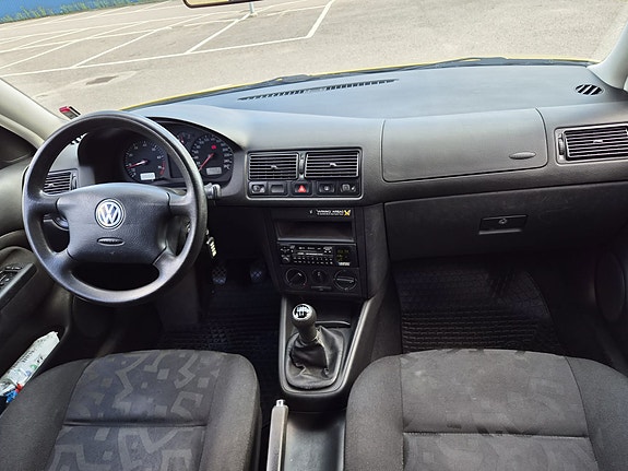 Volkswagen Golf IV 6 of 7