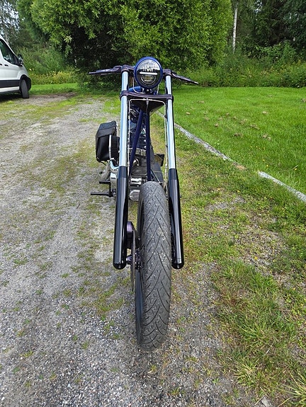 Harley-Davidson MKHER Twin Cam Chopper 6 of 25
