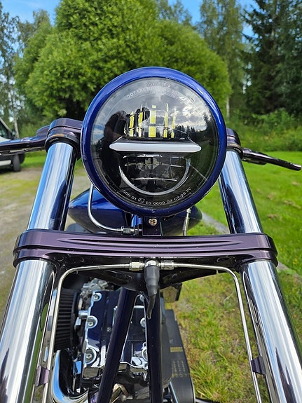 Harley-Davidson MKHER Twin Cam Chopper 7 of 25