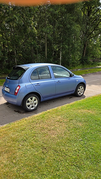 Nissan Micra 2 of 5