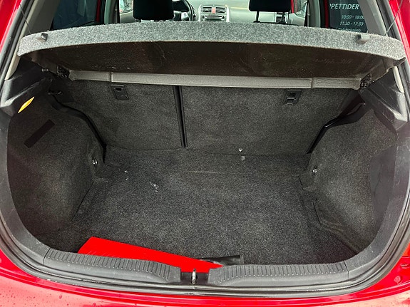 Toyota Auris 21 of 22