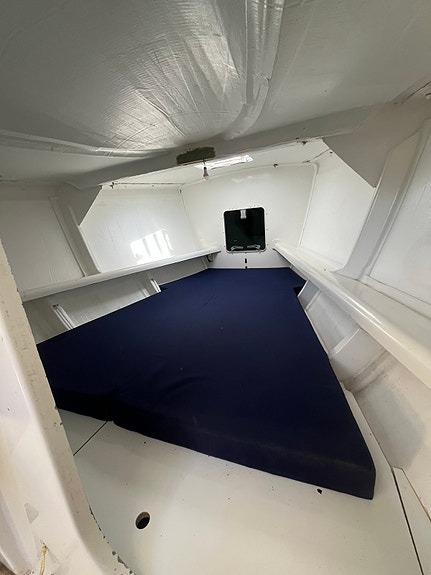 Beneteau Figaro 2 22 of 26