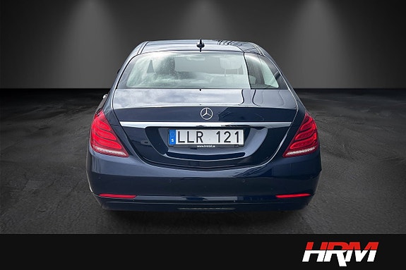 Mercedes-Benz S350 18 of 18