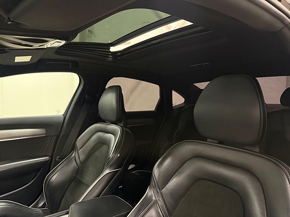 Volvo S90 14 of 18