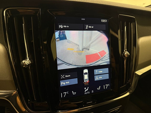 Volvo S90 17 of 18