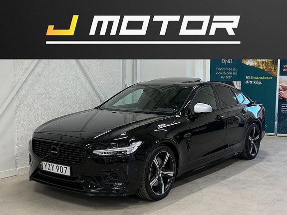 Volvo S90 2 of 5