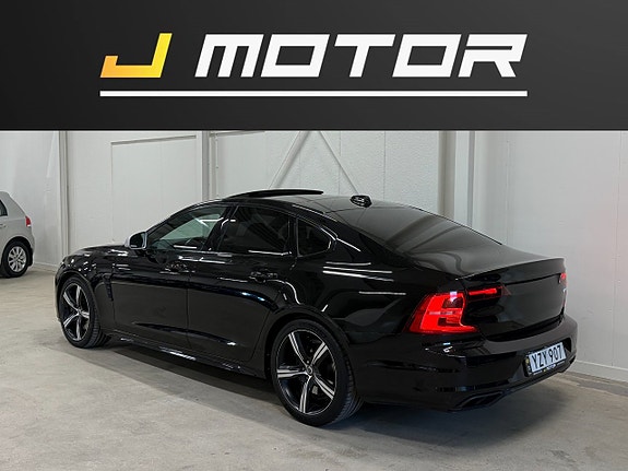 Volvo S90 4 of 5