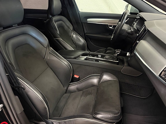 Volvo S90 11 of 18