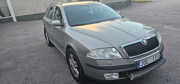 Skoda Octavia 9 of 11