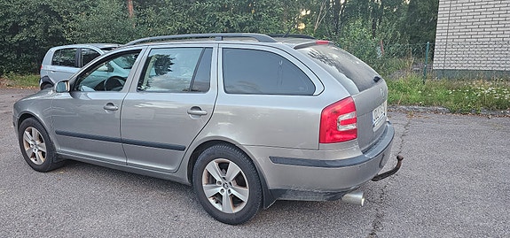 Skoda Octavia 8 of 11