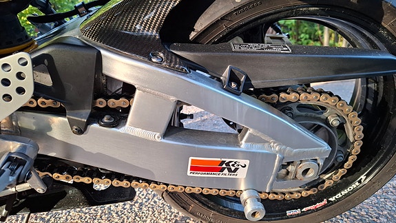 Honda CBR900RR 15 of 16