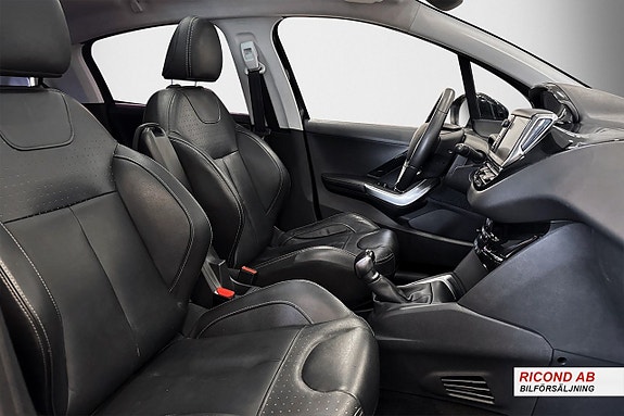 Peugeot 208 12 of 20