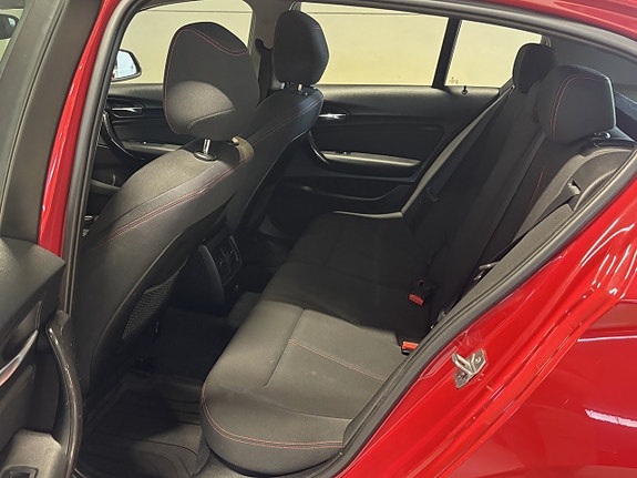 BMW 118d 16 of 22