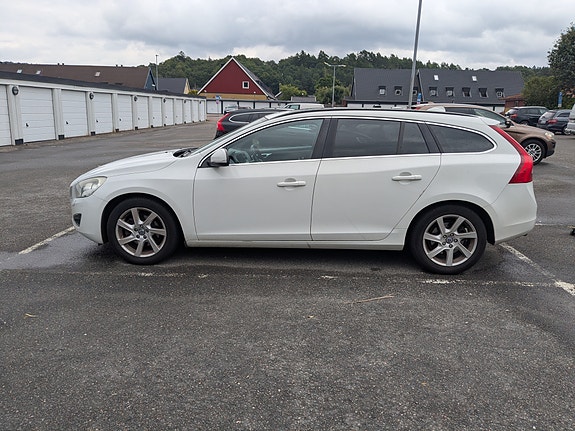 Volvo V60 6 of 12