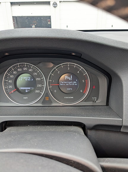 Volvo V60 9 of 12