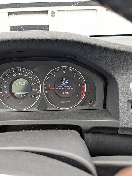 Volvo V60 12 of 12