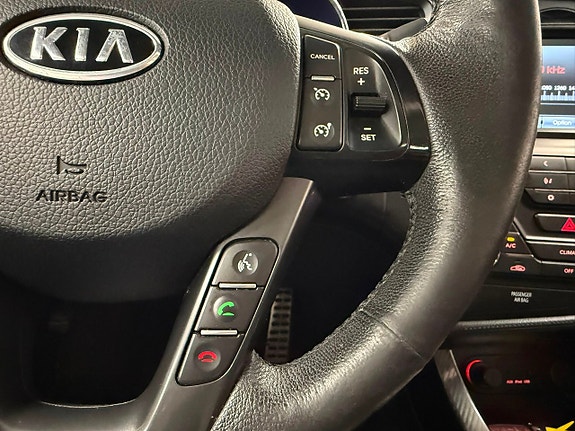 Kia Optima 25 of 25