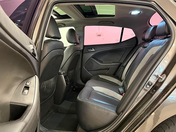 Kia Optima 14 of 25