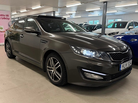 Kia Optima 10 of 25