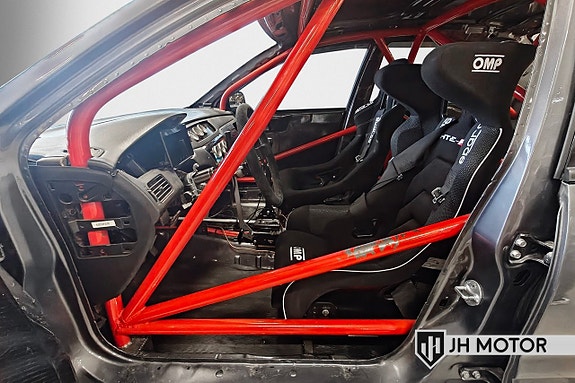 Mitsubishi Lancer 12 of 23
