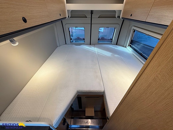 Sunlight Cliff 640 X Skyroof - Variobadrum 12 of 18