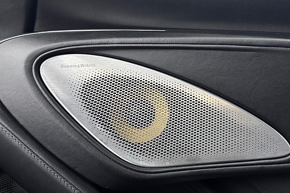 McLaren GT 17 of 21