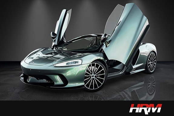 McLaren GT 2 of 5