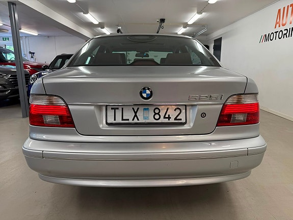 BMW 525 7 of 27