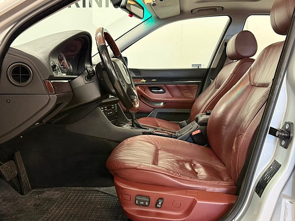 BMW 525 13 of 27